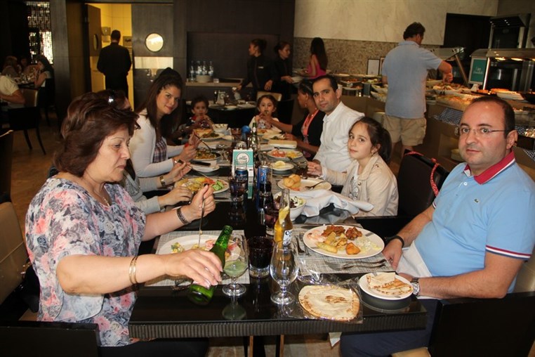 Gefinor Rotana Sunday Brunch